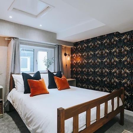 The Lighthouse, Boutique Apartment In The Town Centre - Starlink Wi-Fi Τάβιστοκ Εξωτερικό φωτογραφία